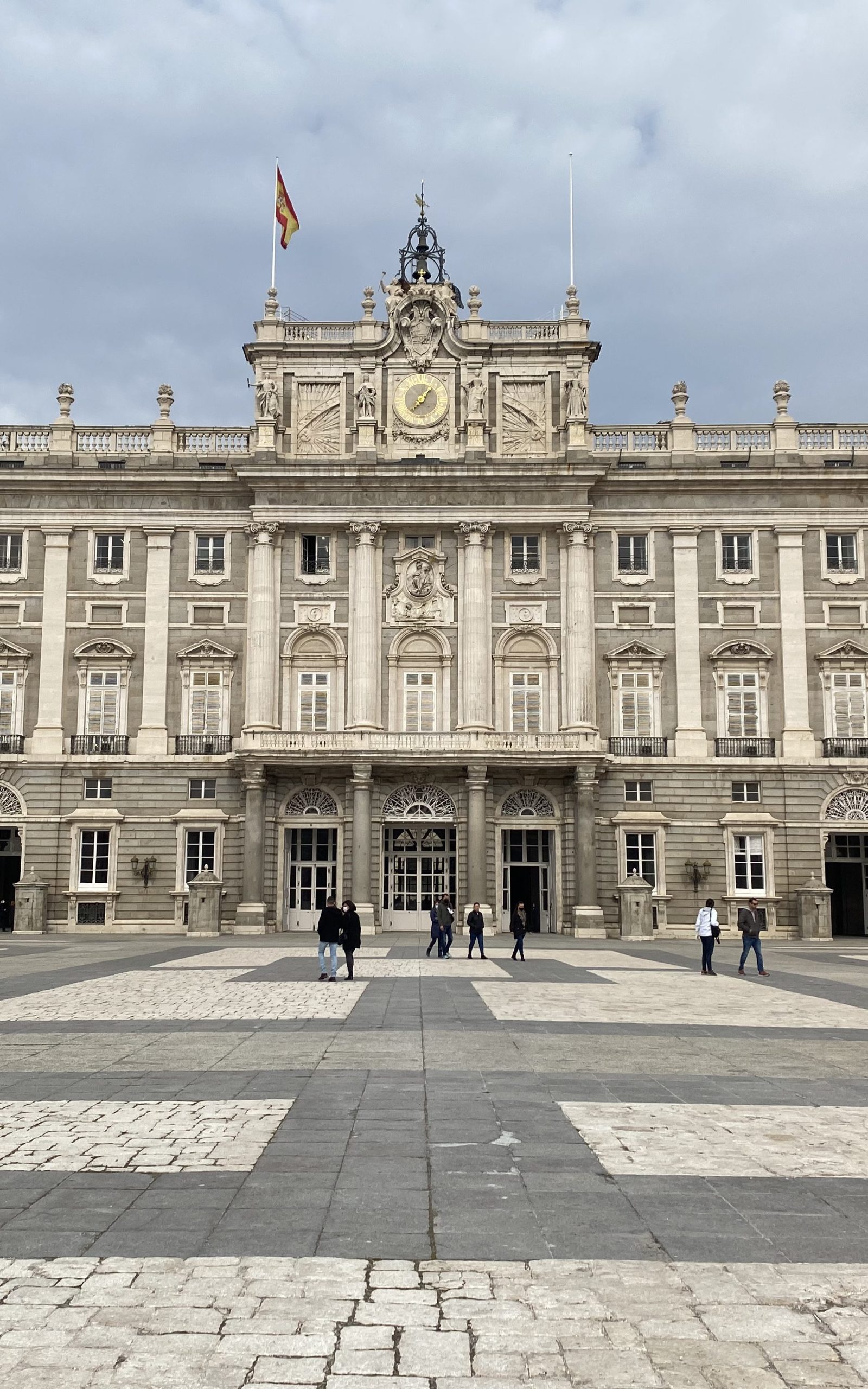 Guided Tour of the Royal Palace of Madrid | Visitas Guiadas por Madrid - The Guides You Need