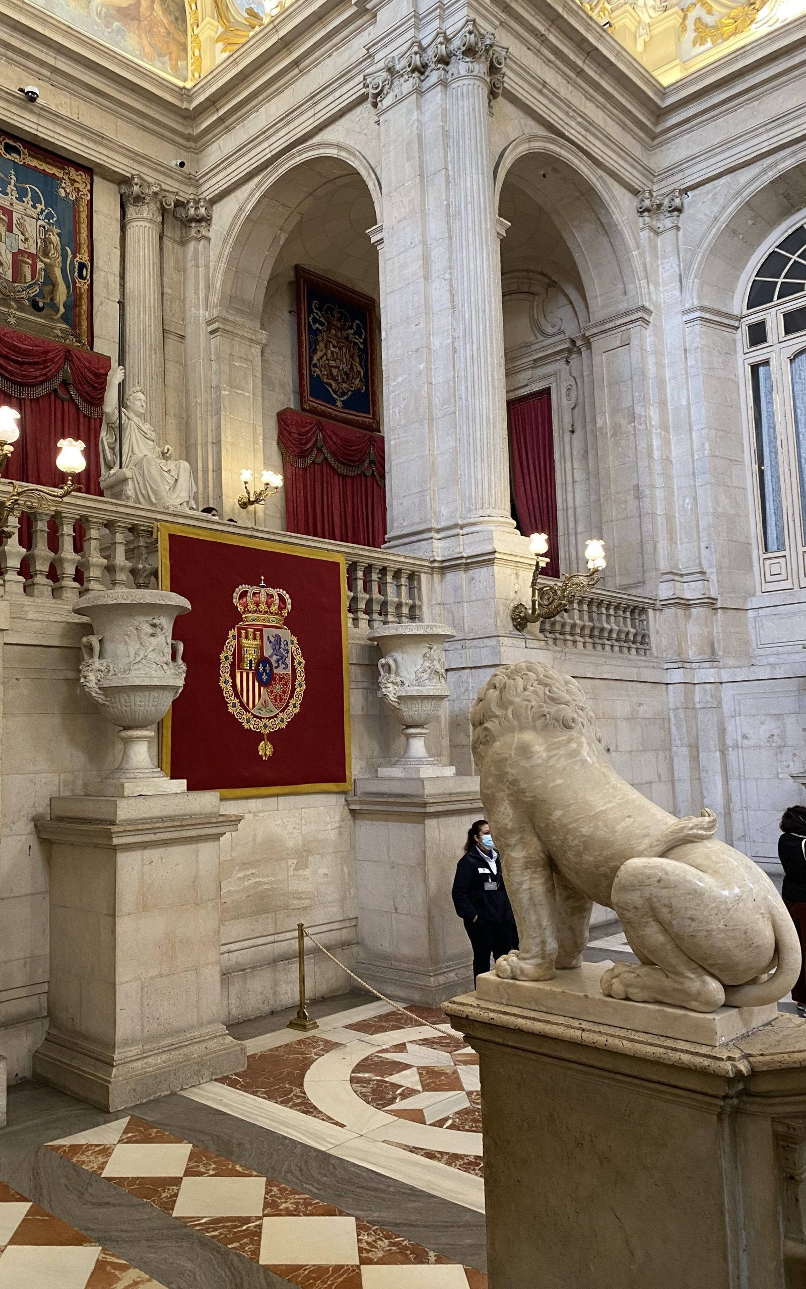 Guided Tour of the Royal Palace of Madrid | Visitas Guiadas por Madrid - The Guides You Need