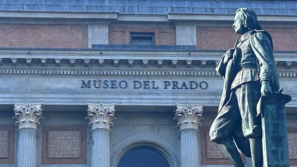 La de Murillo, una de las estatuas del Museo.