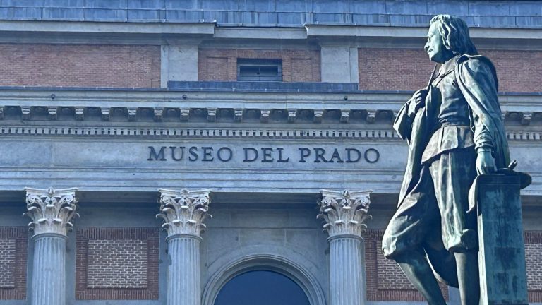 La de Murillo, una de las estatuas del Museo del Prado.